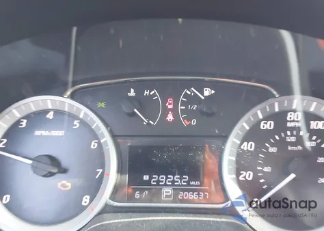 2015 Nissan Sentra Sr z USA, uszkodzony, nr VIN 3N1AB7AP3FY329621